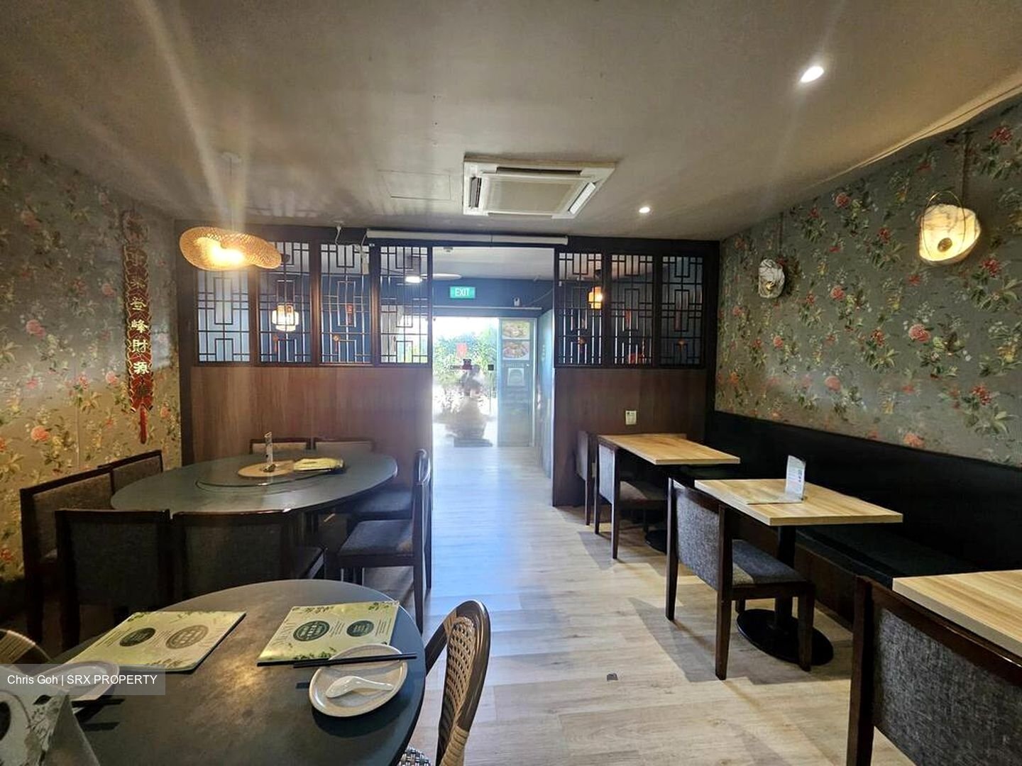 Centra Residence (D14), Retail #456908081